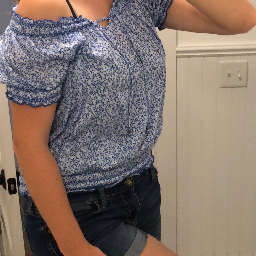 Flowy summer blouse